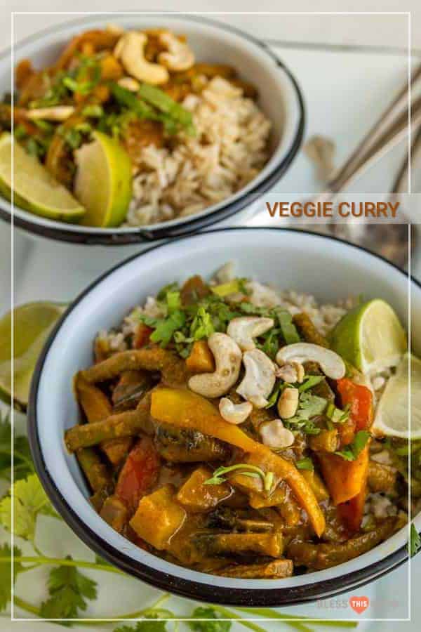 two bowls of easy veggie curry