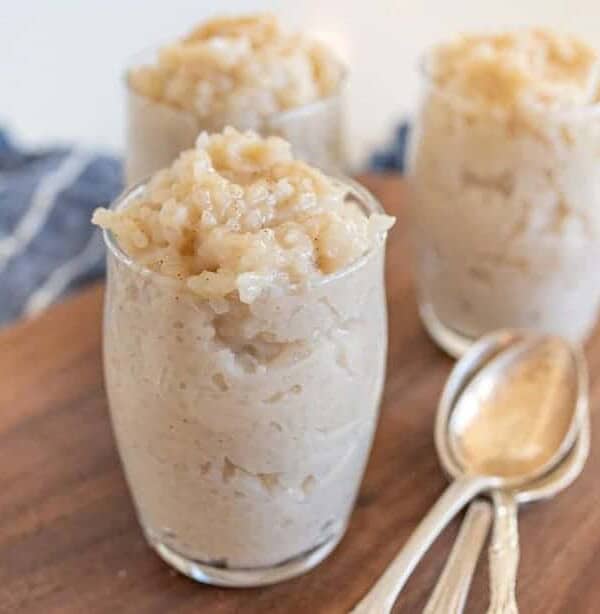 glasses of instant pot rice pudding