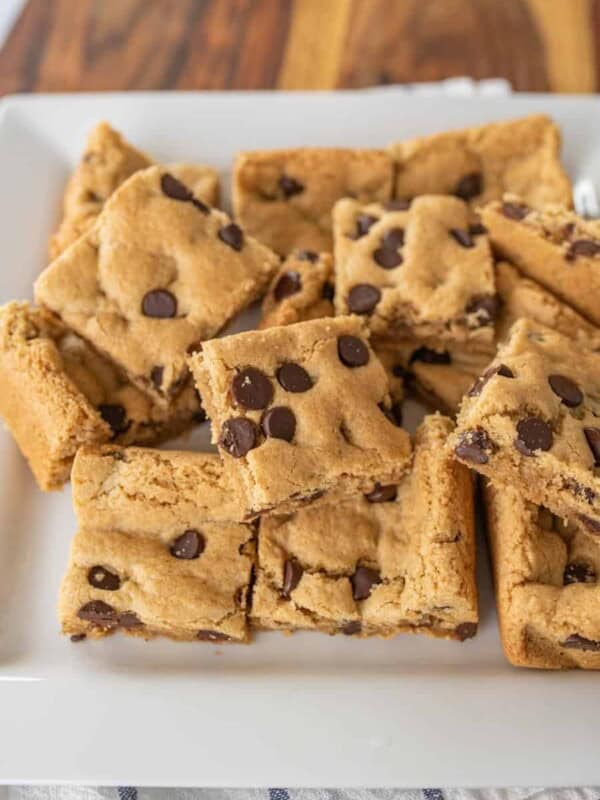 close up of gluten free chocolate chip cookie bars.