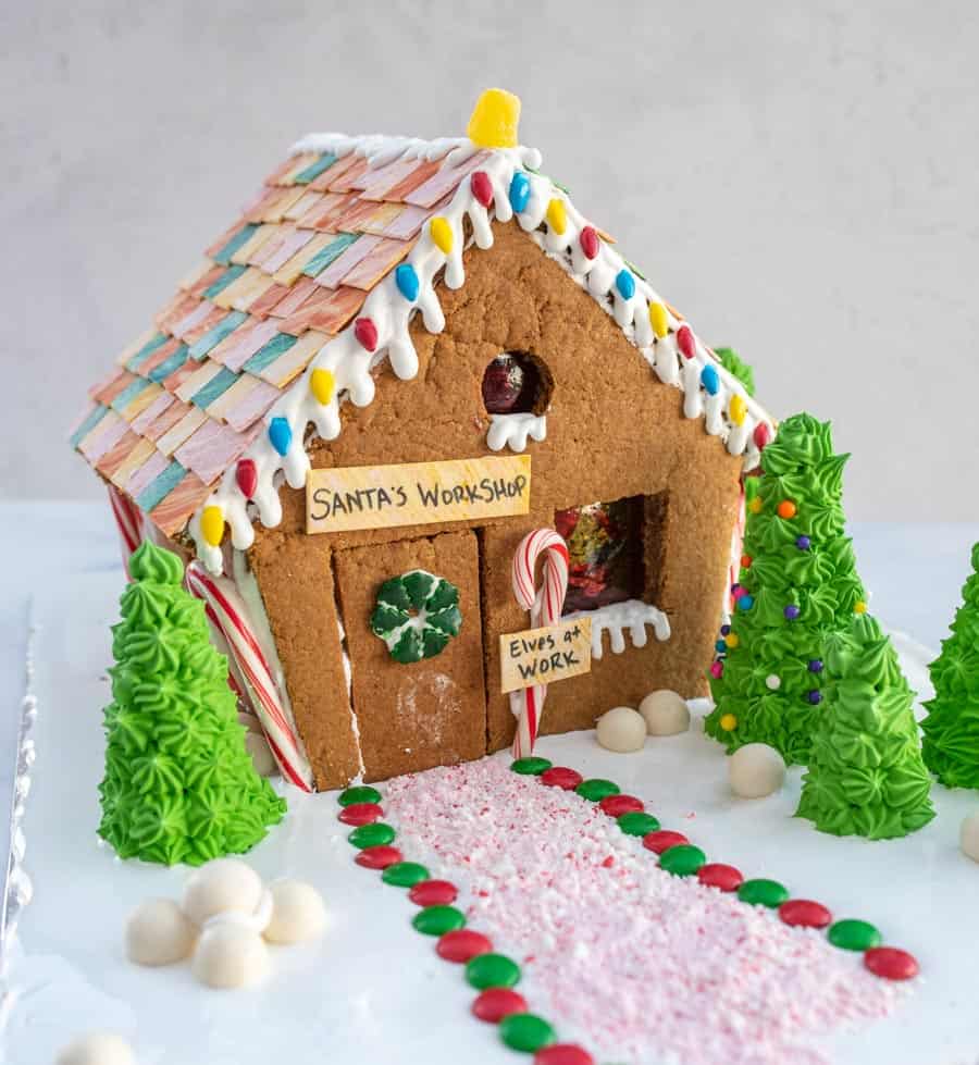 Gingerbread House DIY Kit (set of 4 houses)