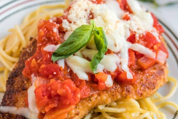 Easy Skillet Chicken Parmesan — Bless this Mess