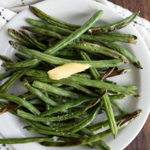 baked and plated green beans