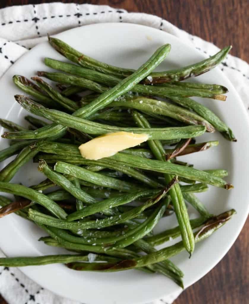 baked and plated green beans