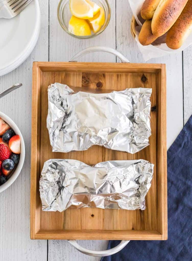 grilled shrimp foil packet dinner in foil
