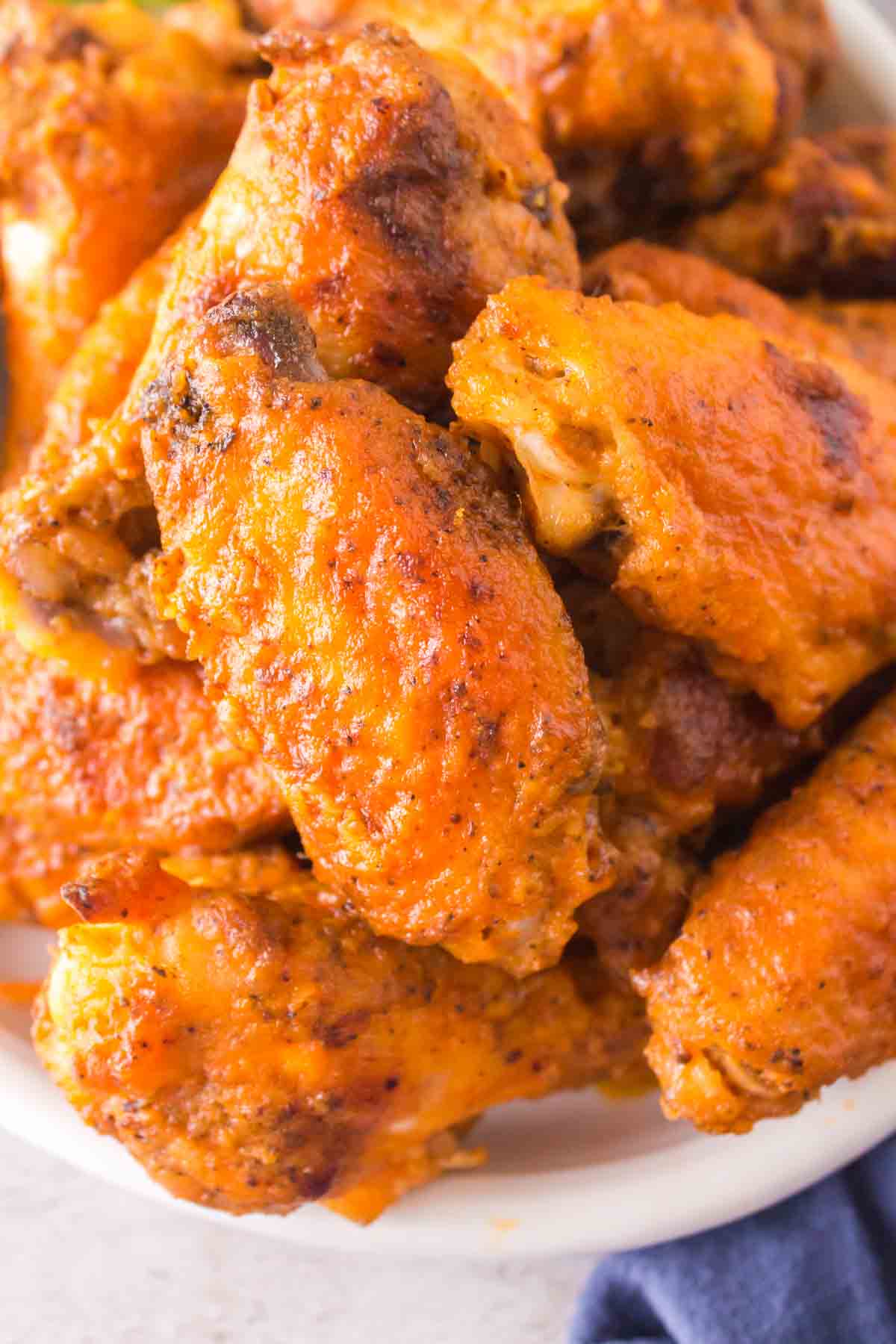 hot chicken wings on a plate