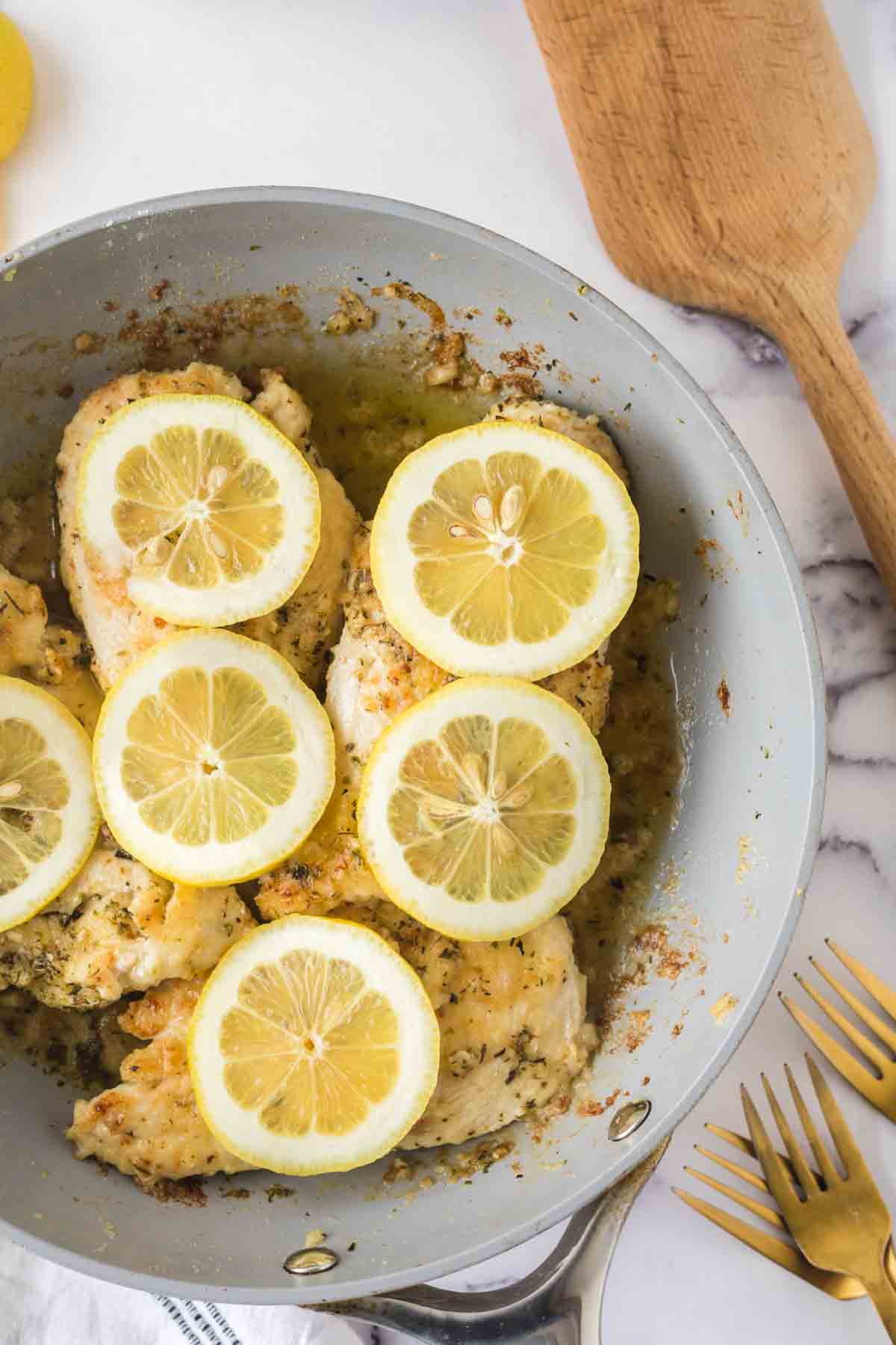 lemon chicken in a sauce pan