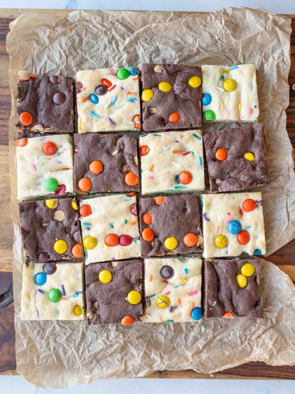 cake bars that are both chocolate and vanilla