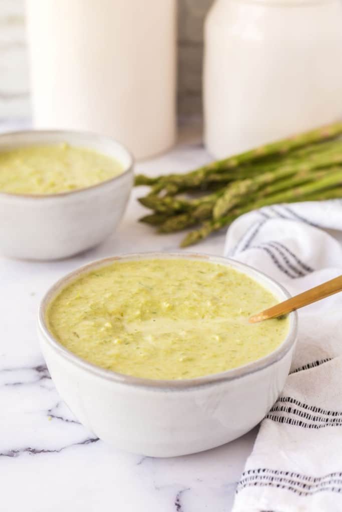 bowl of asparagus soup.