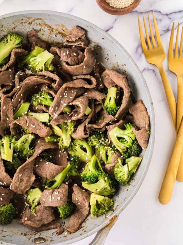 pan full of beef and broccoli stir fry