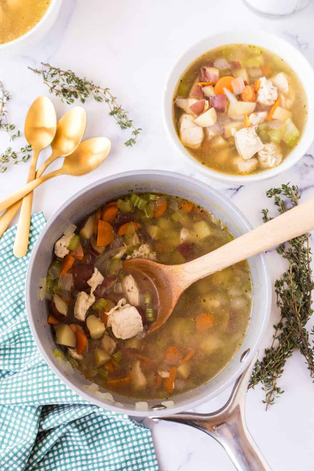 Pot of chicken stew.