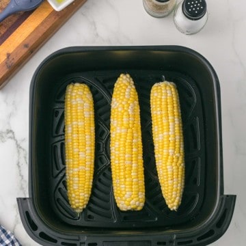 raw corn in the air fryer basket