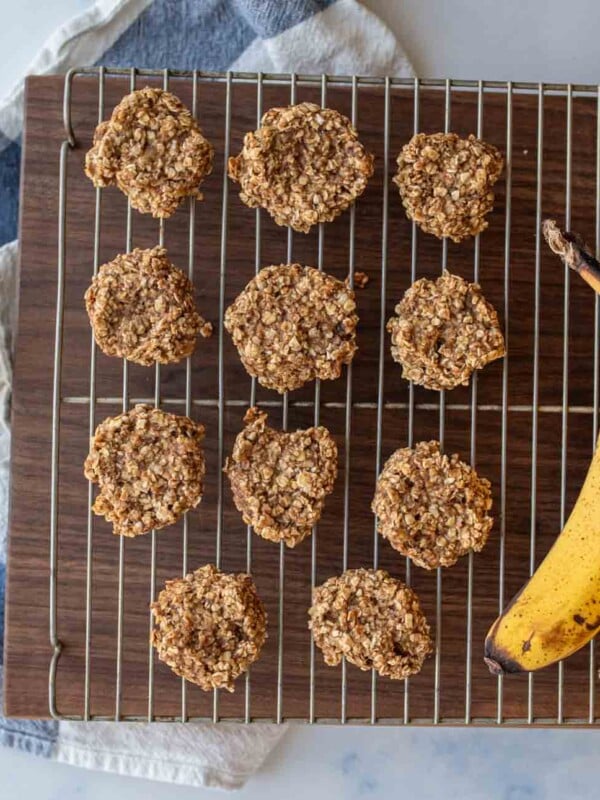 banana oatmeal cookies on a cooling rack