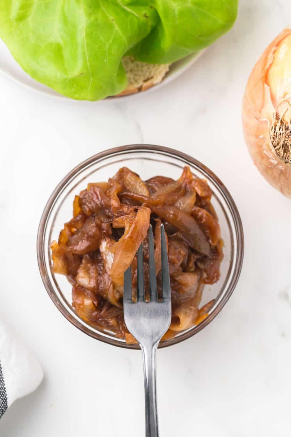 caramelized onion top view in a clear dish