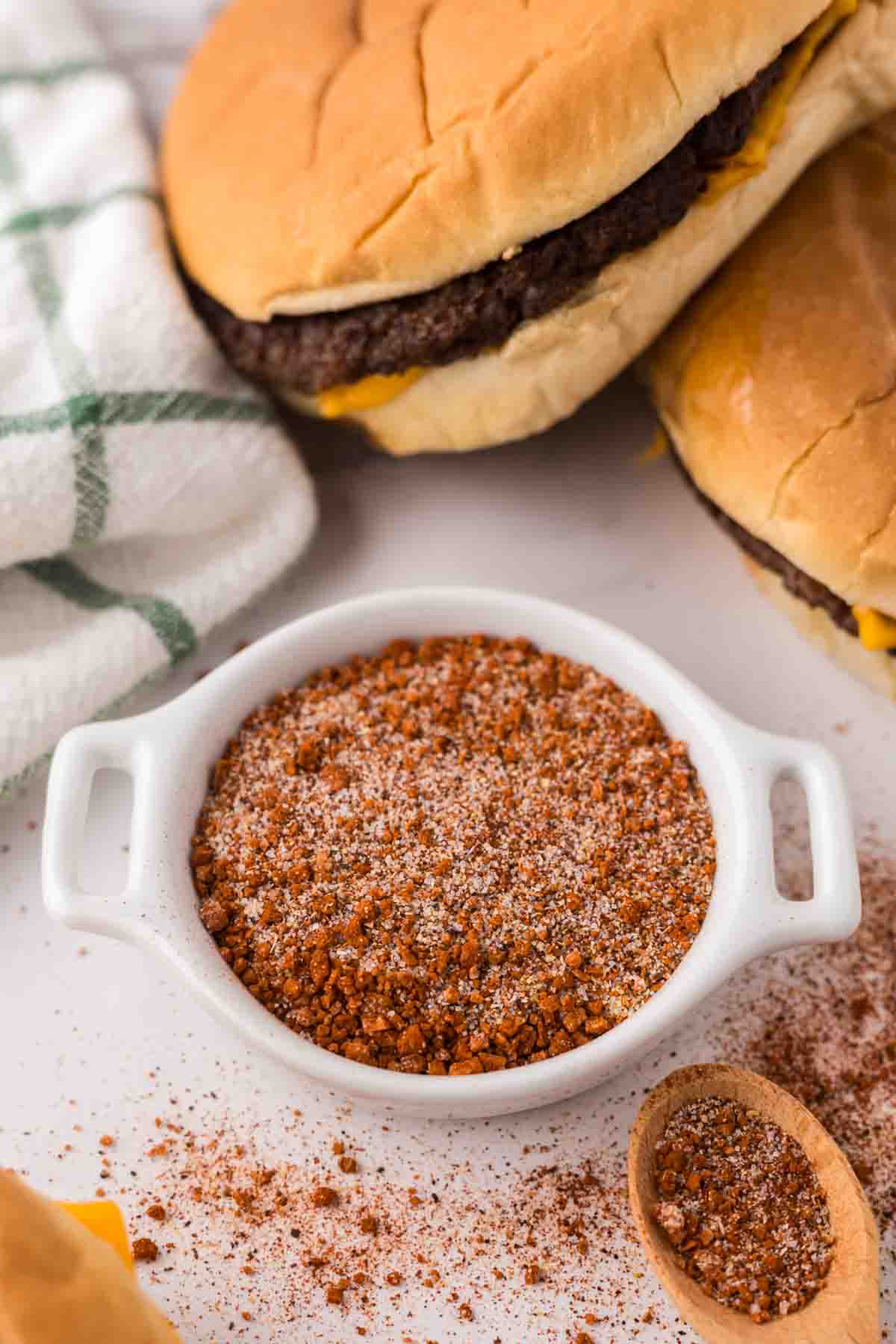 white serving dish with pre-mixed burger seasonings