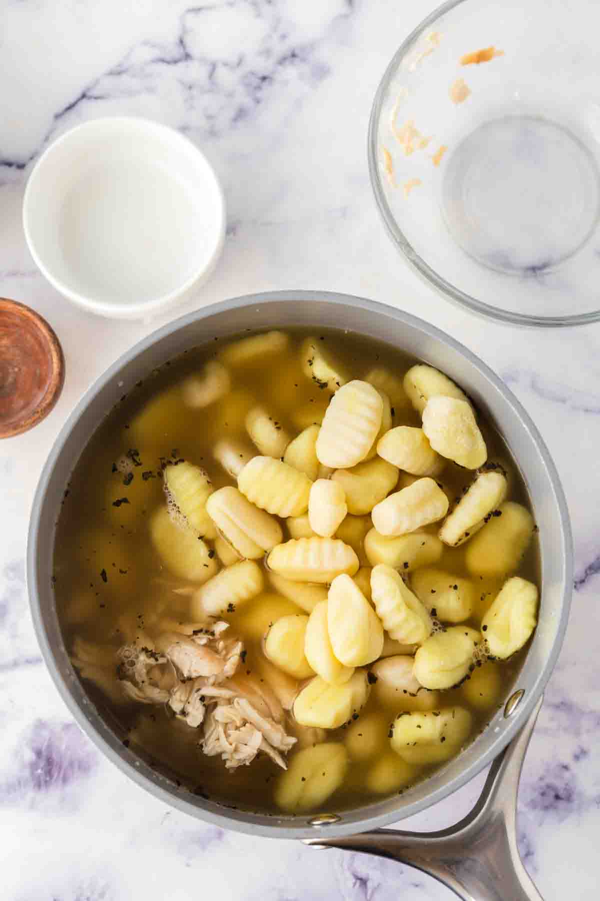 pot for chicken gnocchi soup ingredients