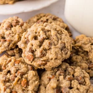 cinnamon chip oatmeal cookie recipe.