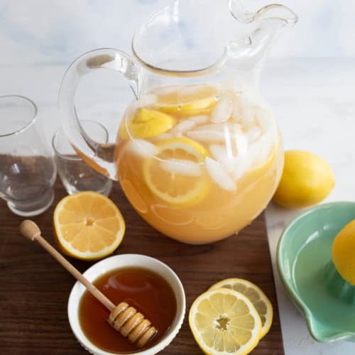 Refreshing Honey Lemonade: Nature's Perfect Summer Drink — Bless